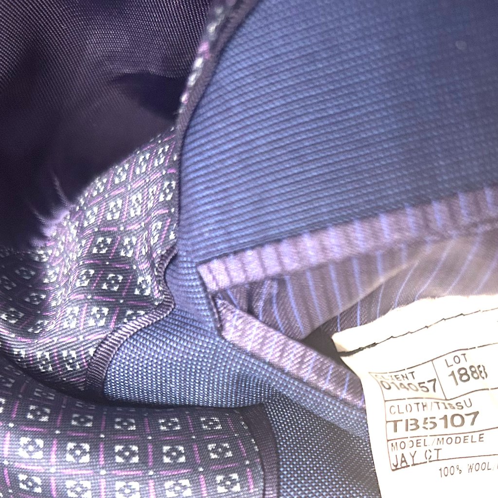 Suit 38r Ted Baker London || Extra Dark Blue Light Pinstripe
